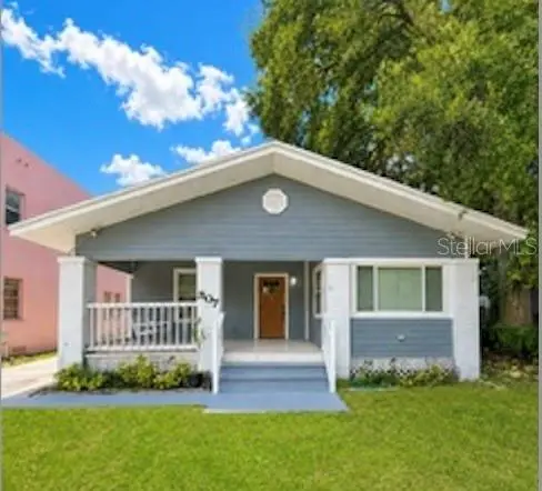 307 E North St, FL
