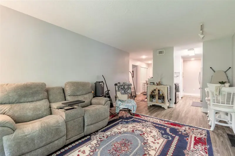 1401 S Palmetto Ave #300, FL