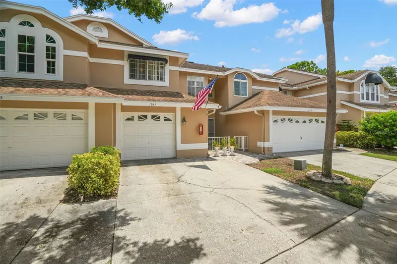 1937 Northfork Cir, FL