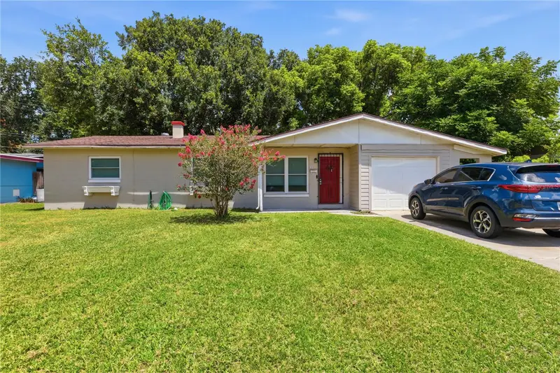 4915 Pine Needle Dr, FL