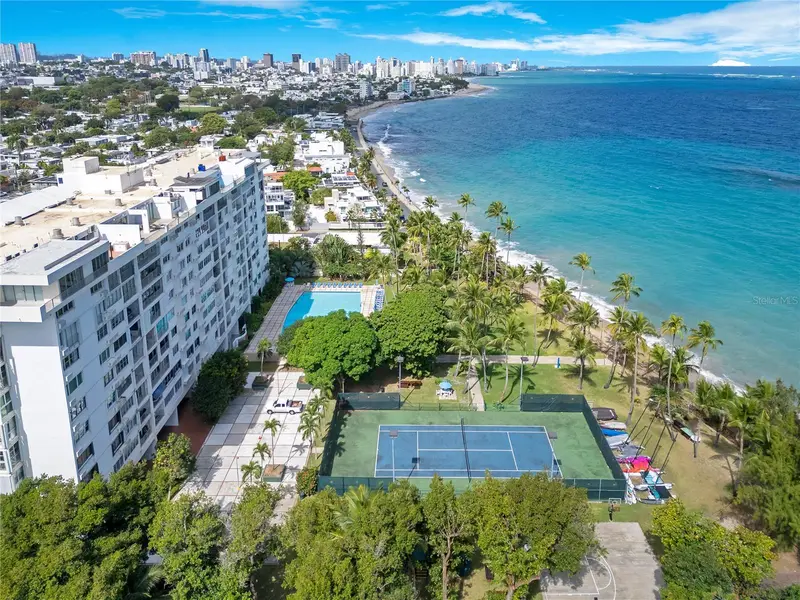 2305 Laurel #106, PR