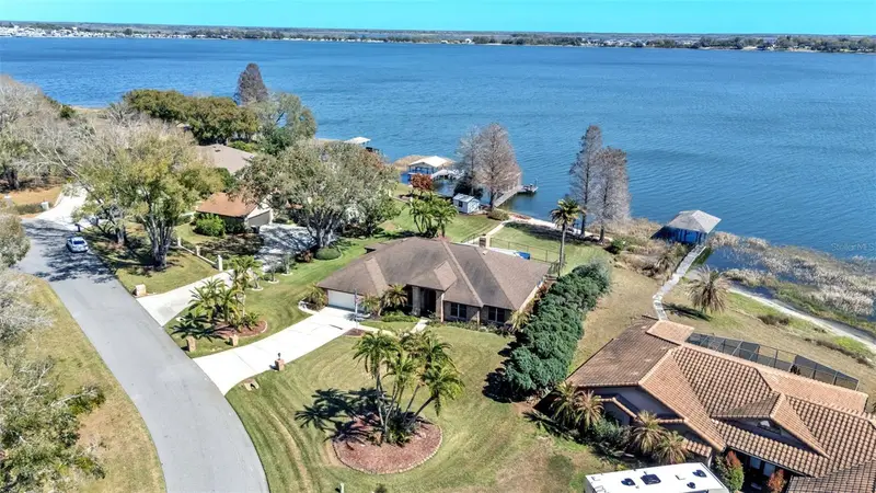 122 W Juliana Way, FL