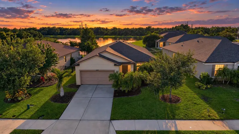 5409 105th Ter E, FL