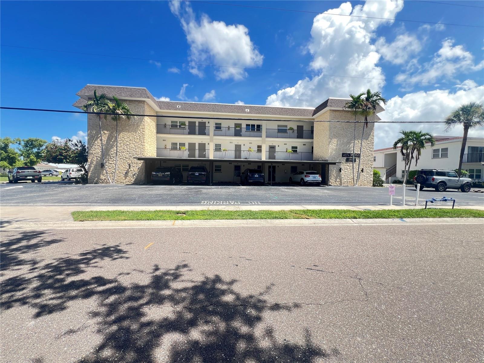 3789 46th Ave S #202, FL