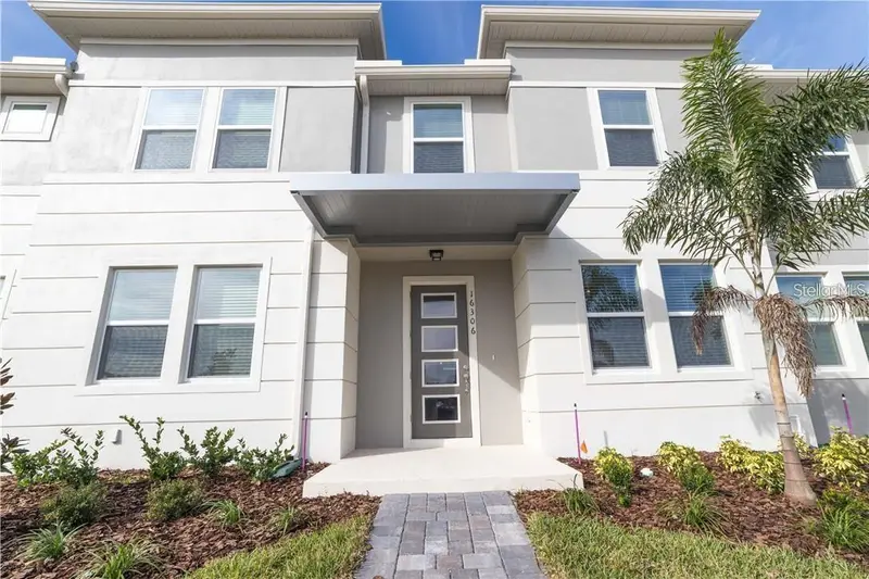 16306 Prairie School Dr, FL