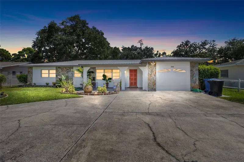 3000 Ponce De Leon Way S, FL