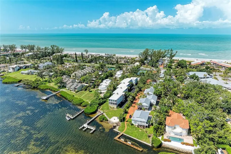5320 Gulf Of Mexico Dr #204, FL