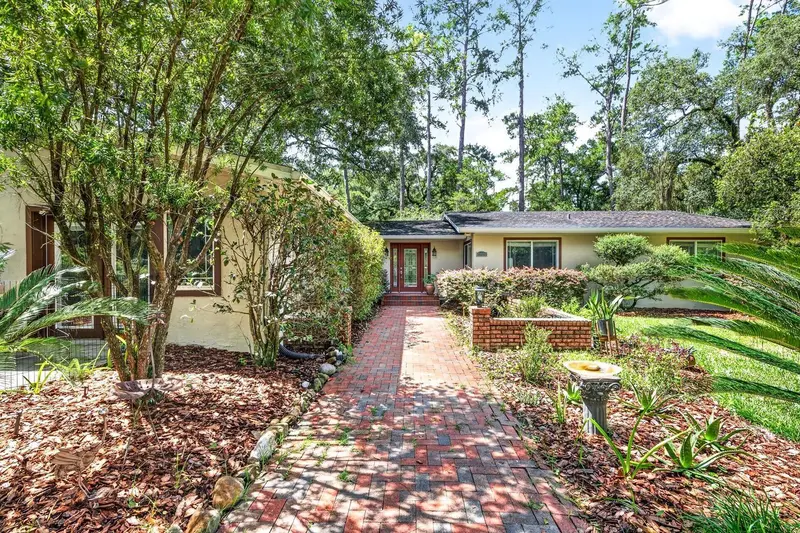 11101 Nw 12th Pl, FL