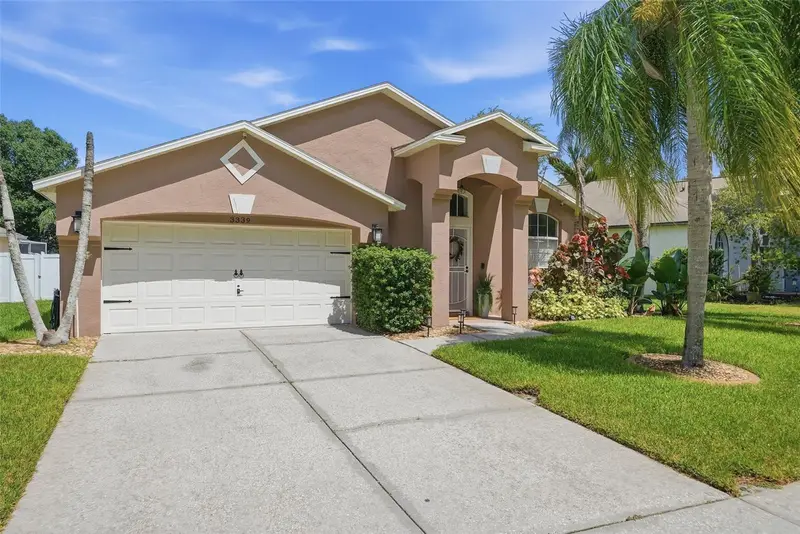 3339 Castle Rock Cir, FL