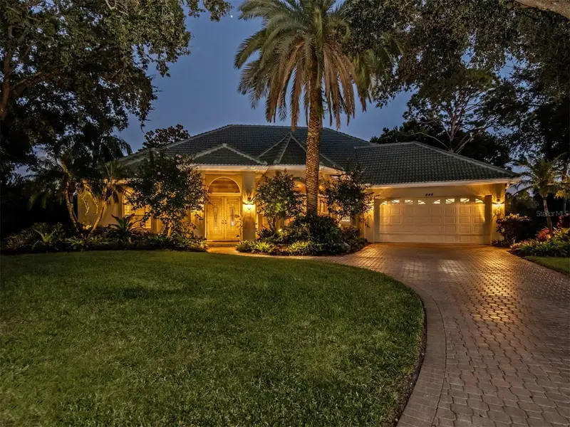 444 Tremingham Way, FL
