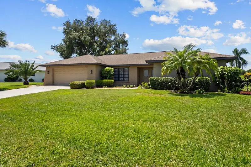 1903 Pebble Beach Ct, FL