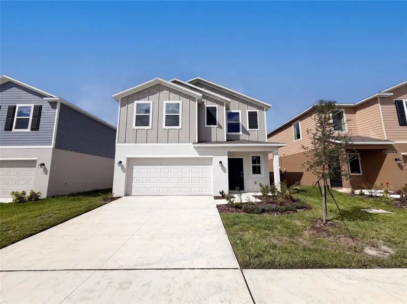 2142 Lasso Loop, FL
