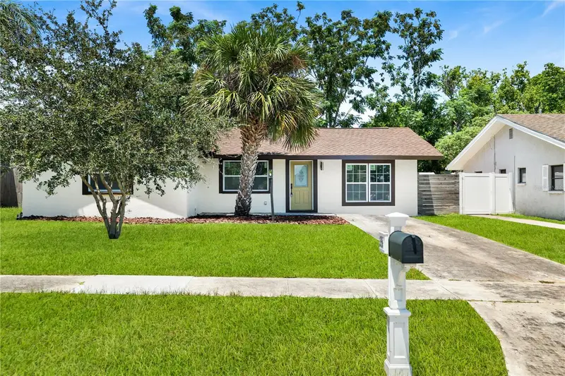 2264 Winchester Dr, FL