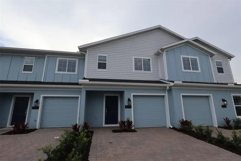 6104 Fellow Wagon Way, FL