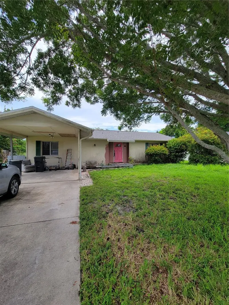 311 42nd Street Ct W, FL