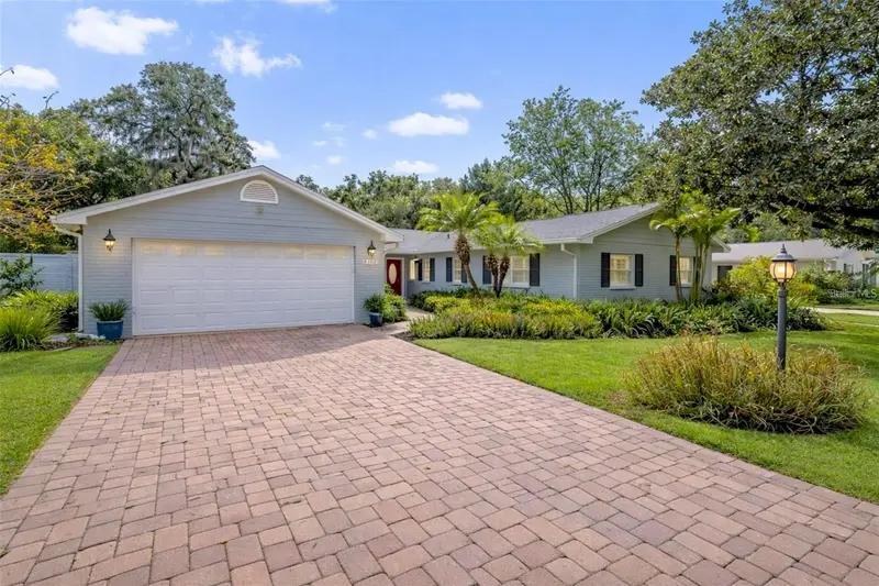 2102 W Kyra Dr, FL
