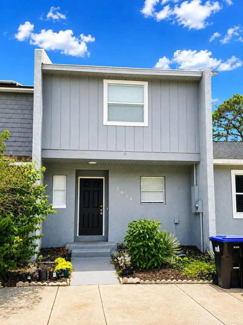 2434 Rio Pinar Lakes Blvd, FL