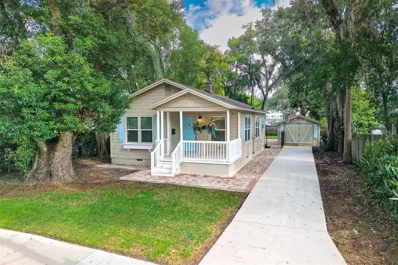 1615 E Concord St, FL
