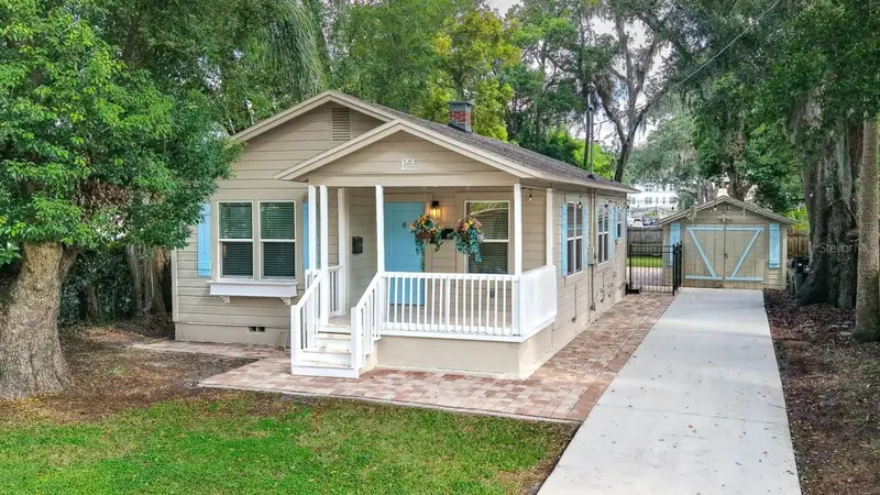 1615 E Concord St, FL