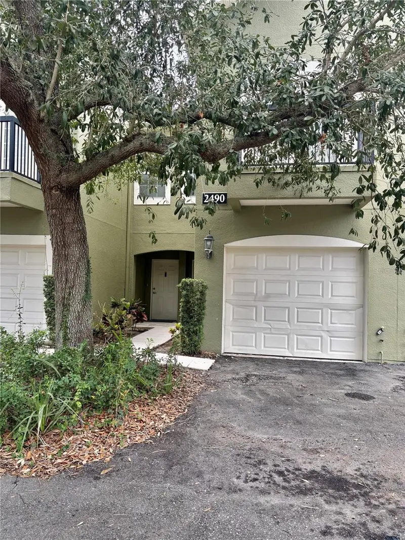 2490 Lancien Ct #4, FL