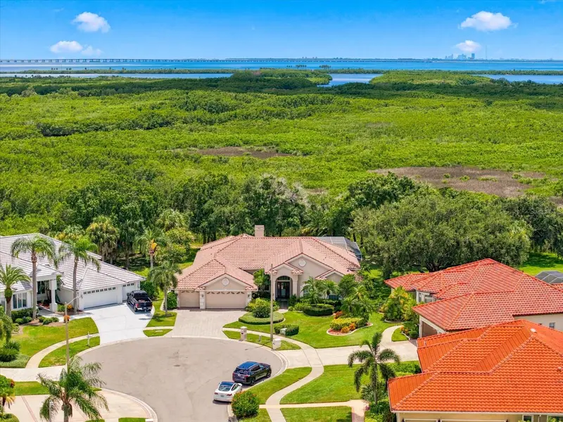 9802 Mako Ct, FL