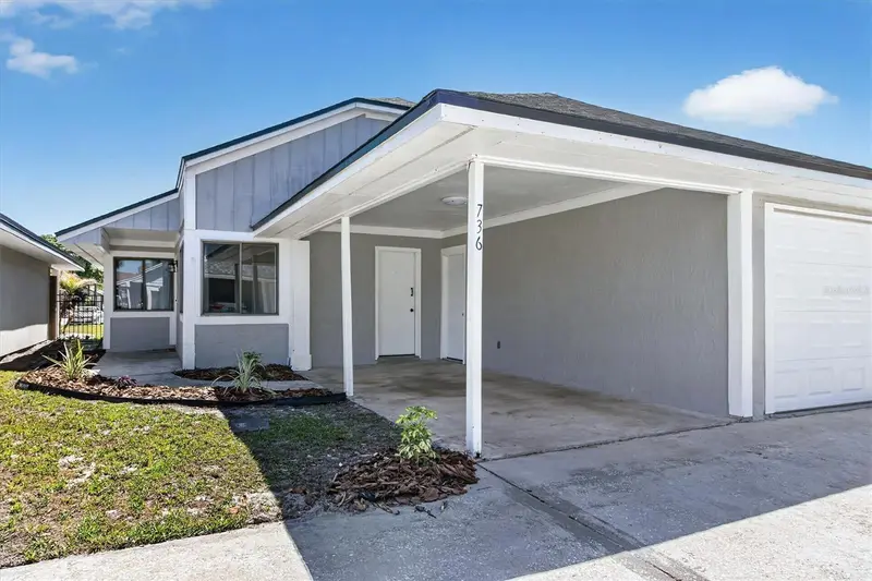 736 Summerland Dr, FL