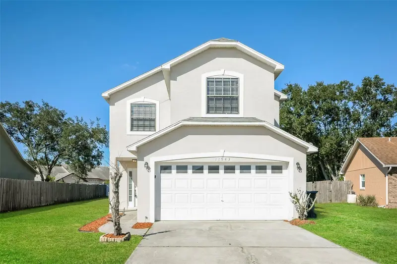 11943 Blackheath Cir, FL