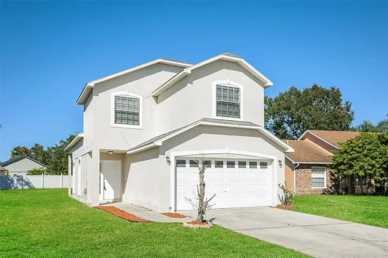 11943 Blackheath Cir, FL