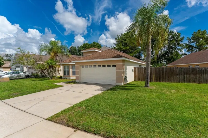 13617 Emeraldview Dr, FL
