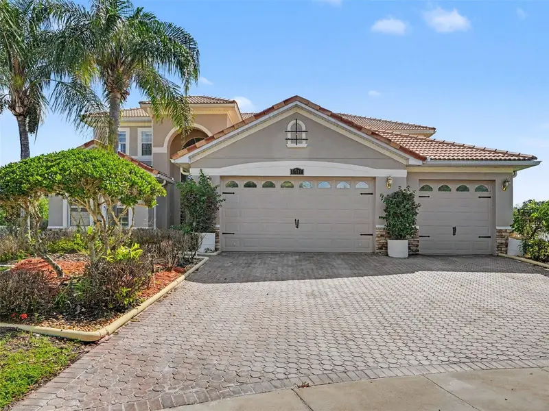 1711 Windward Oaks Ct, FL