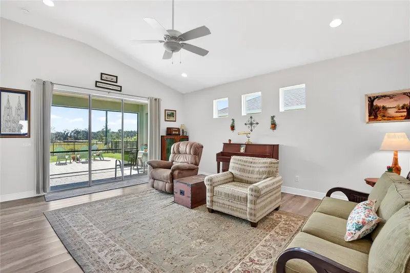 12923 Rainwashed Loop, FL