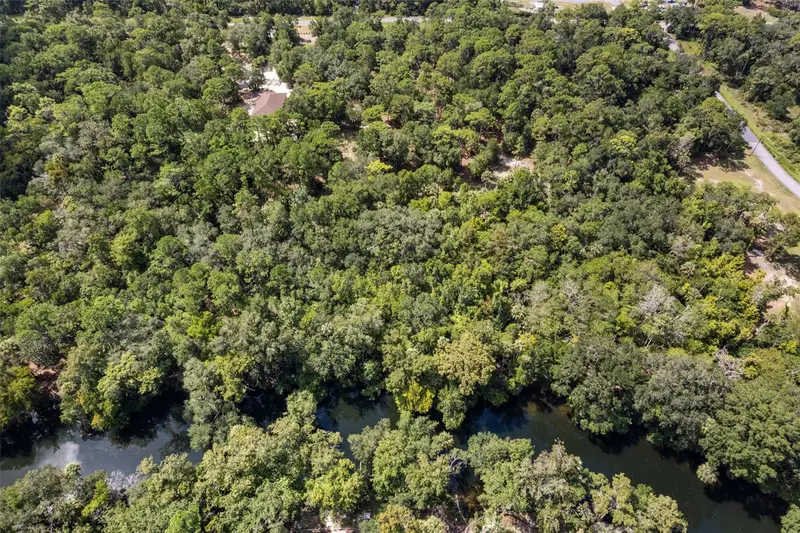 13707 W Foss Groves Path, FL