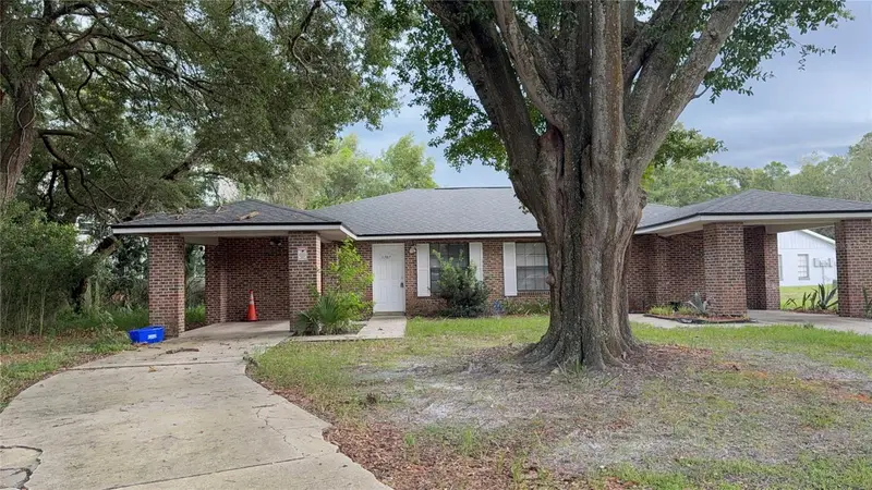 1707 Ridgewood Ln #A & B, FL