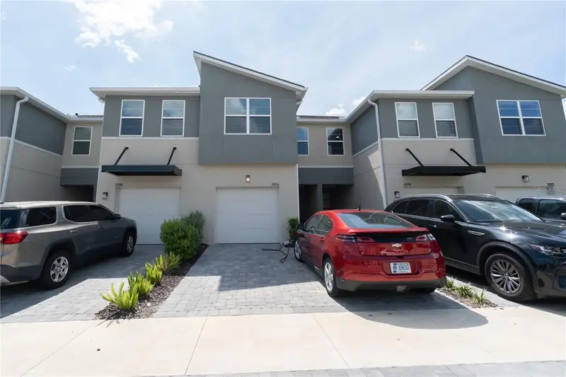 3216 Moonlit Lily Pl, FL