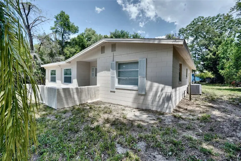 5625 Bryson Dr, FL