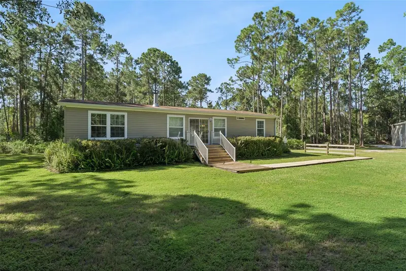 Mims & Scottsmoor listing