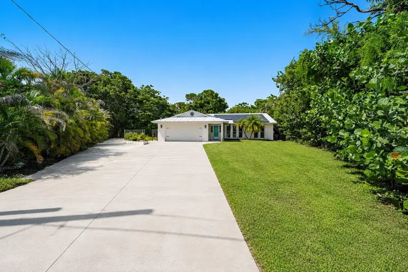 1163 Nw 16th Pl, FL