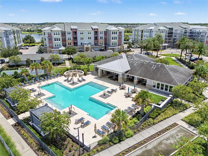 7505 Laureate Blvd #2407, FL