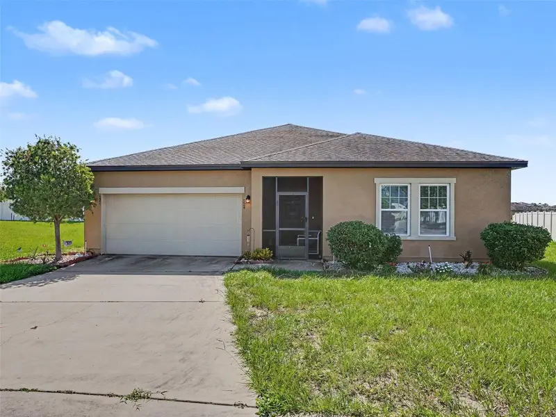 524 Blue Water Ct, FL