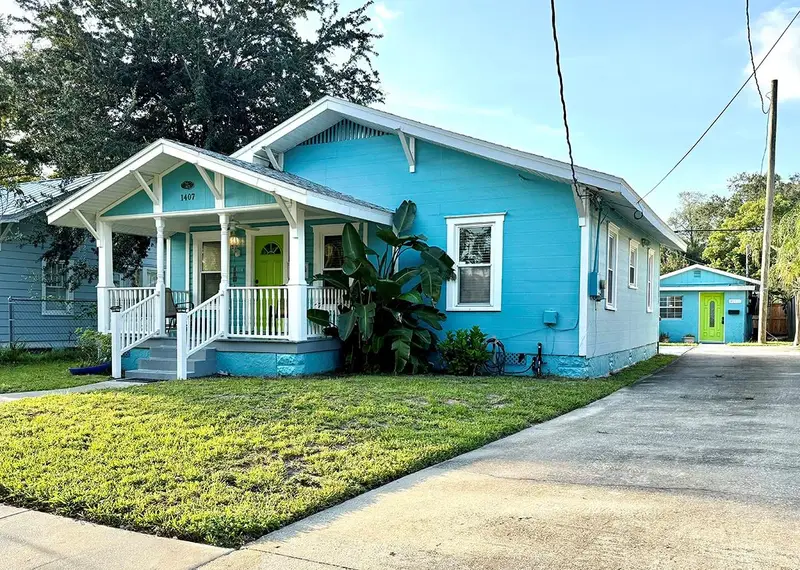1407 E Ridgewood St, FL