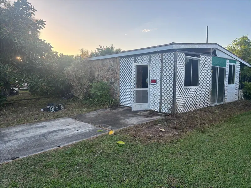 21314 Glendale Ave, FL