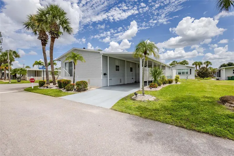 2100 Kings Hwy #144, FL