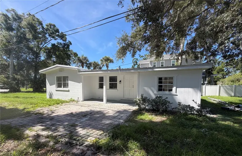 200 Fairfield St, FL