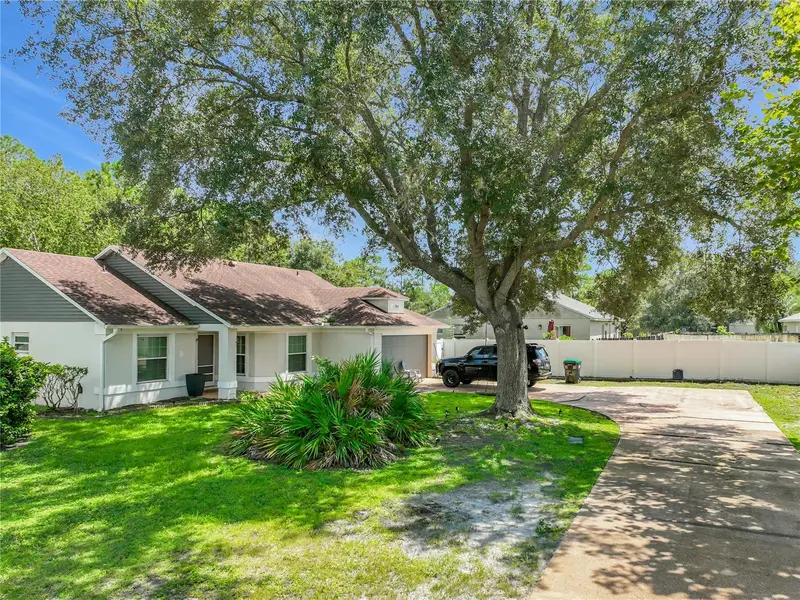 1211 Flowers Pointe Ln, FL