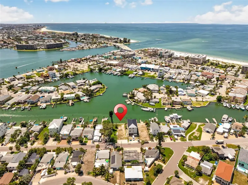 331 Boca Ciega Dr, FL