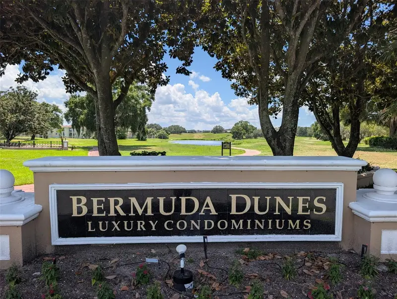 7350 Westpointe Blvd #232, FL