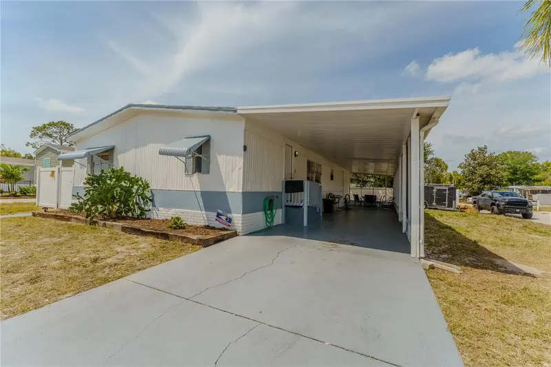 6621 Bandura Ave, FL