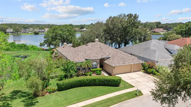 3952 Chaucer Way, FL