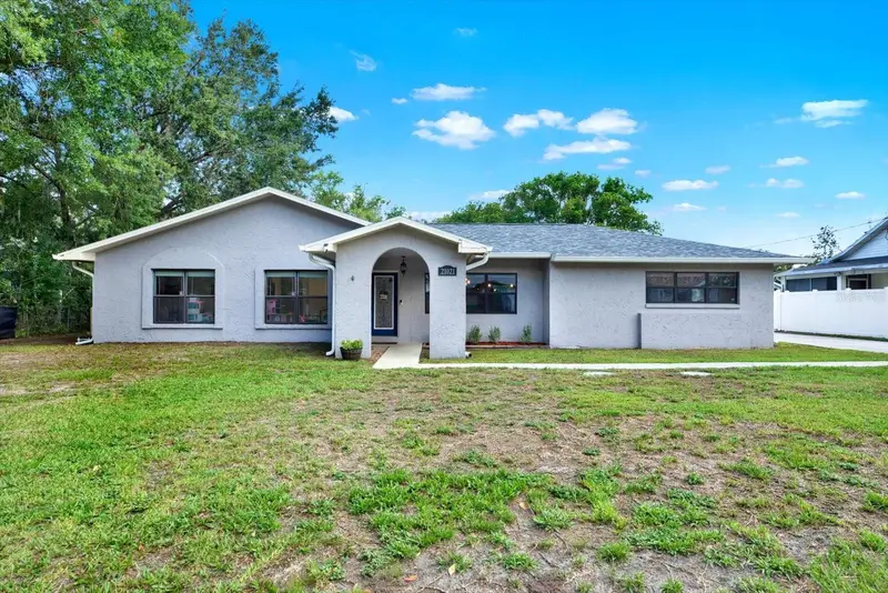 Land O' Lakes listing