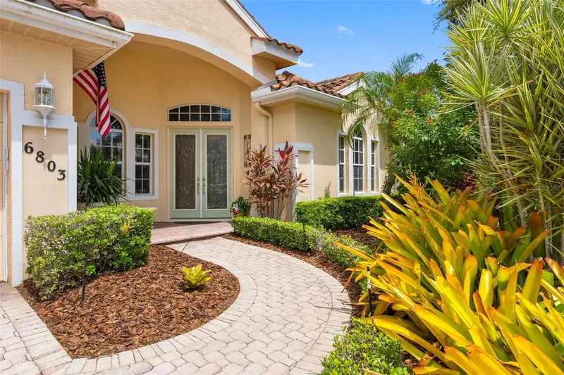 6803 Coyote Ridge Ct, FL